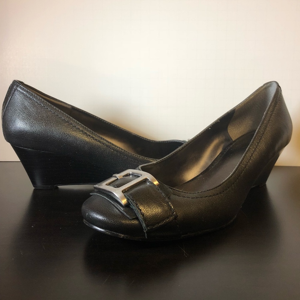 Nine West Black pumps with silver buckle